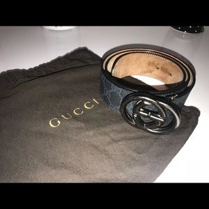 Mens Gucci Belt with bag